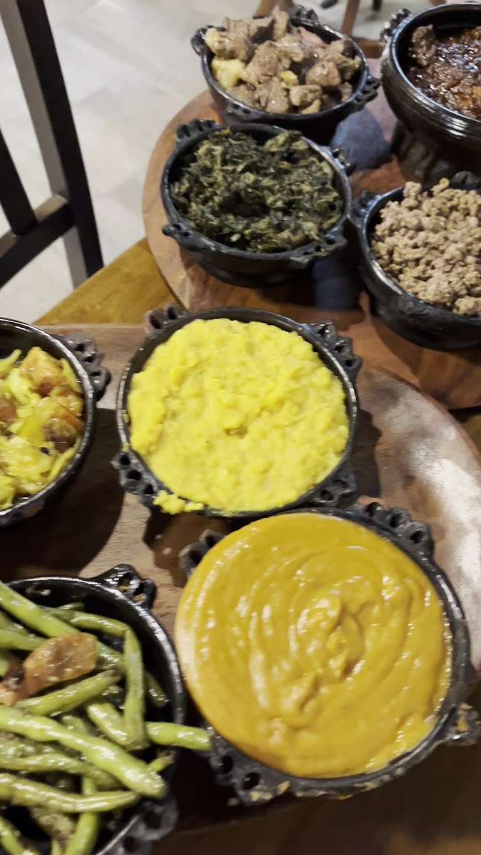 Astu Kitfo Bar And Restaurant-2