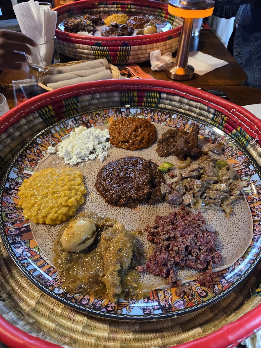 Astu Kitfo Bar And Restaurant-4